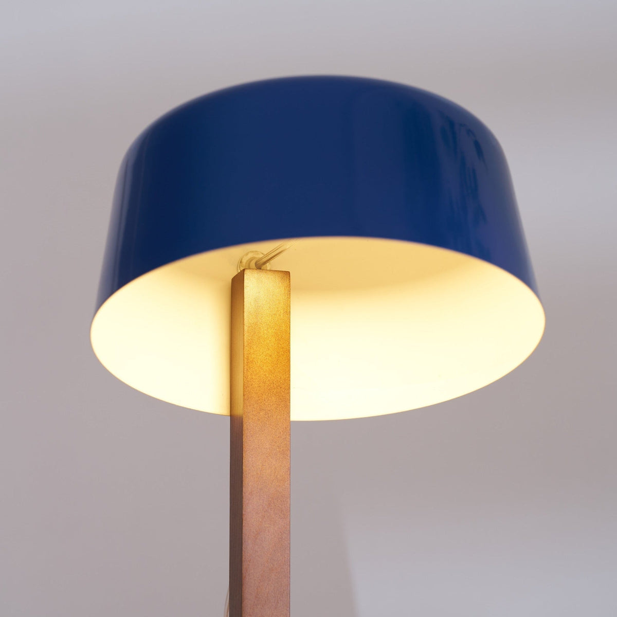 Cirirelle lámpara de mesa moderna