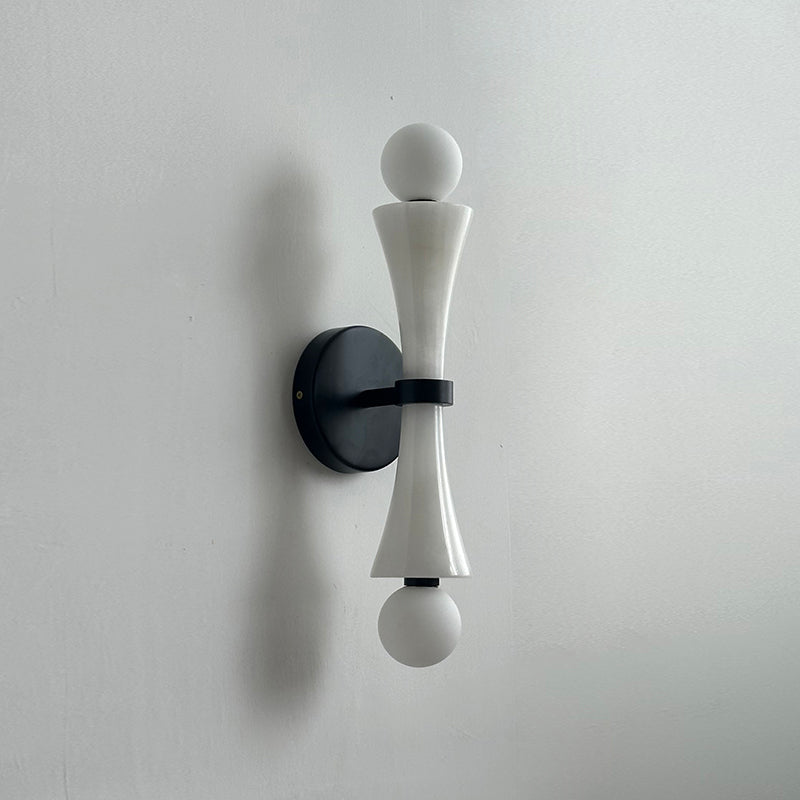 Elaiselle aplique de pared