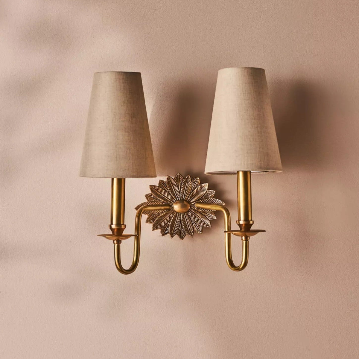 Silva Lámpara de Pared con Placa Posterior Floral