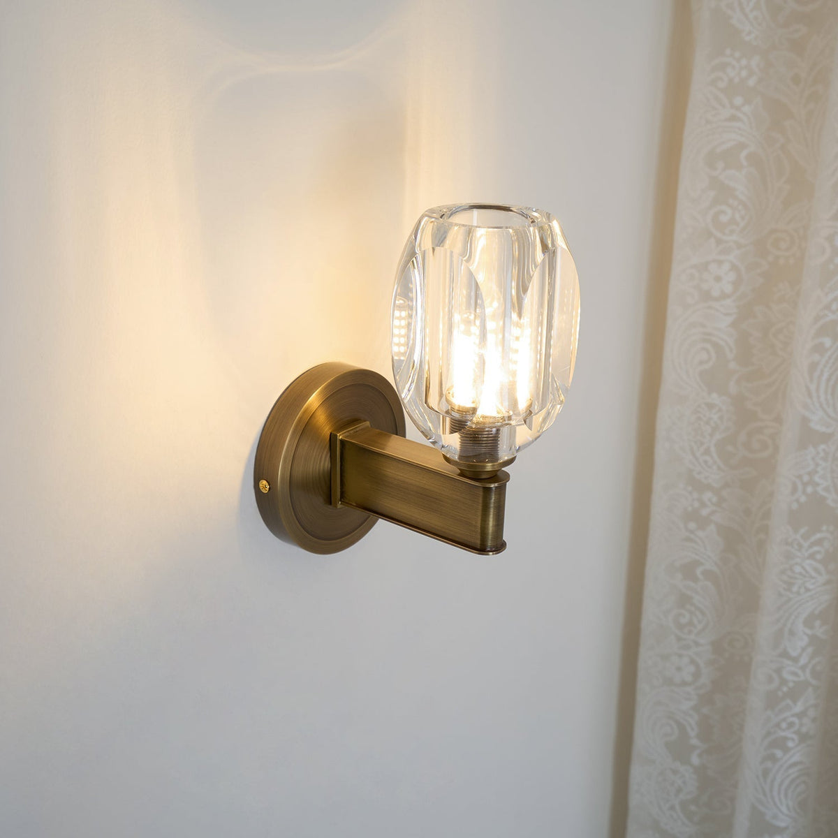 Tostor aplique de pared Premium nórdico de arte en diamante con pantalla de cristal