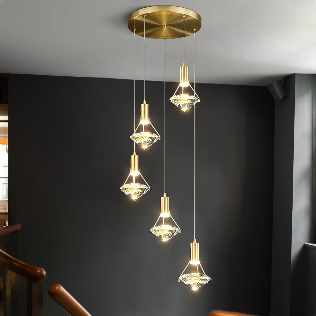Cira lámpara colgante de latón con cristal elegante