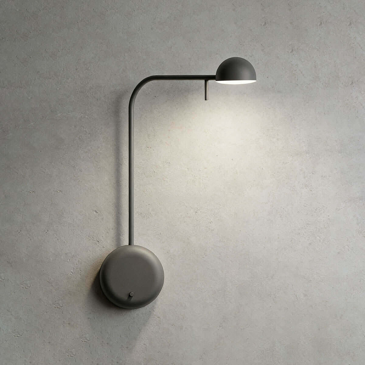 Aplique de pared con base de disco y cúpula
