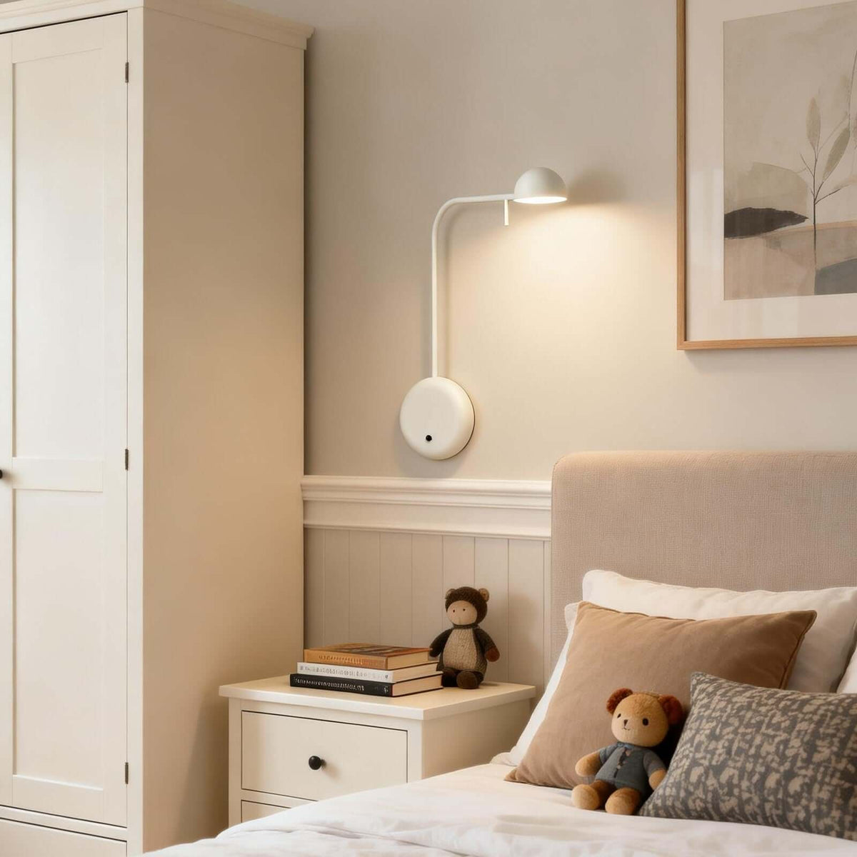 Aplique de pared con base de disco y cúpula