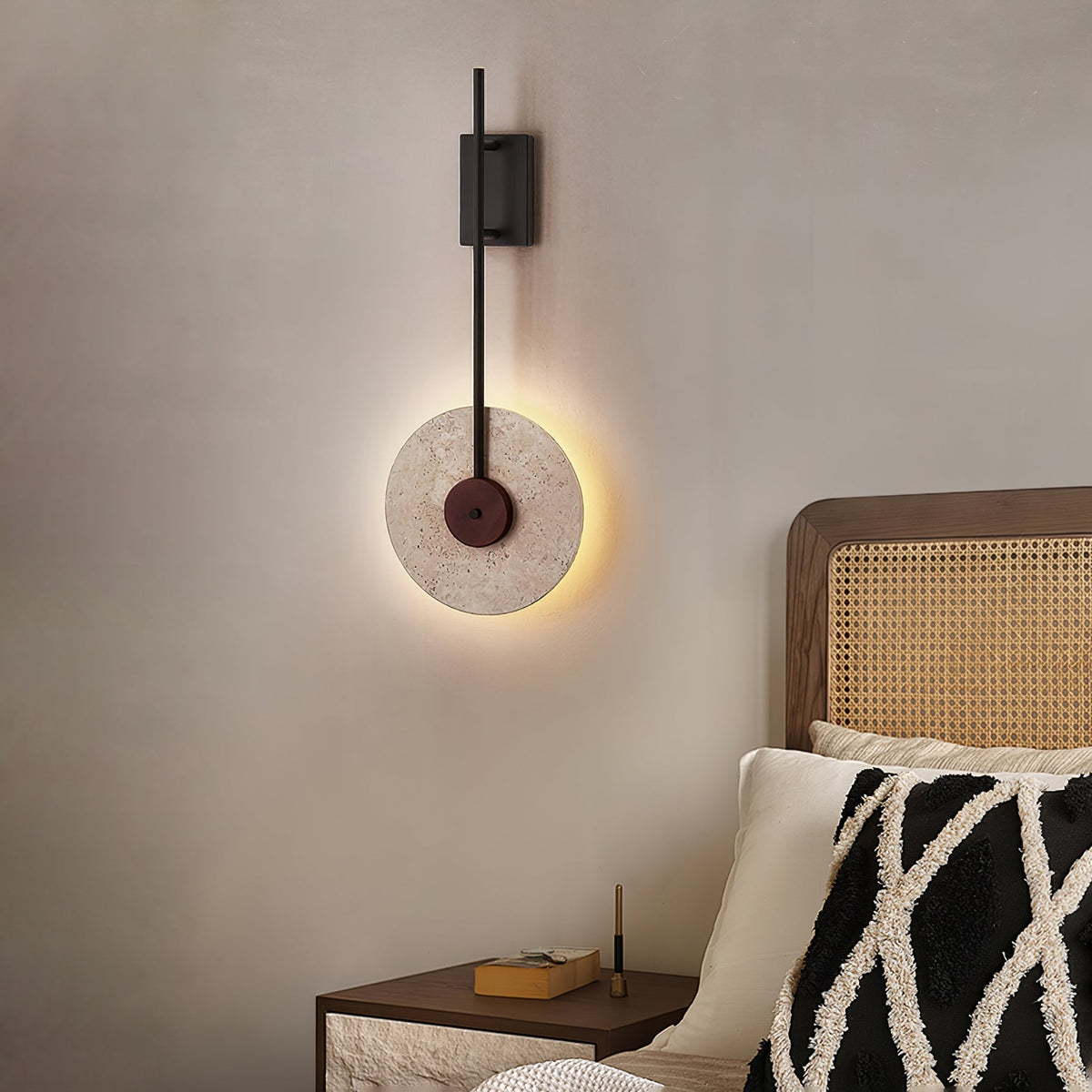 Elysia aplique de pared en travertino