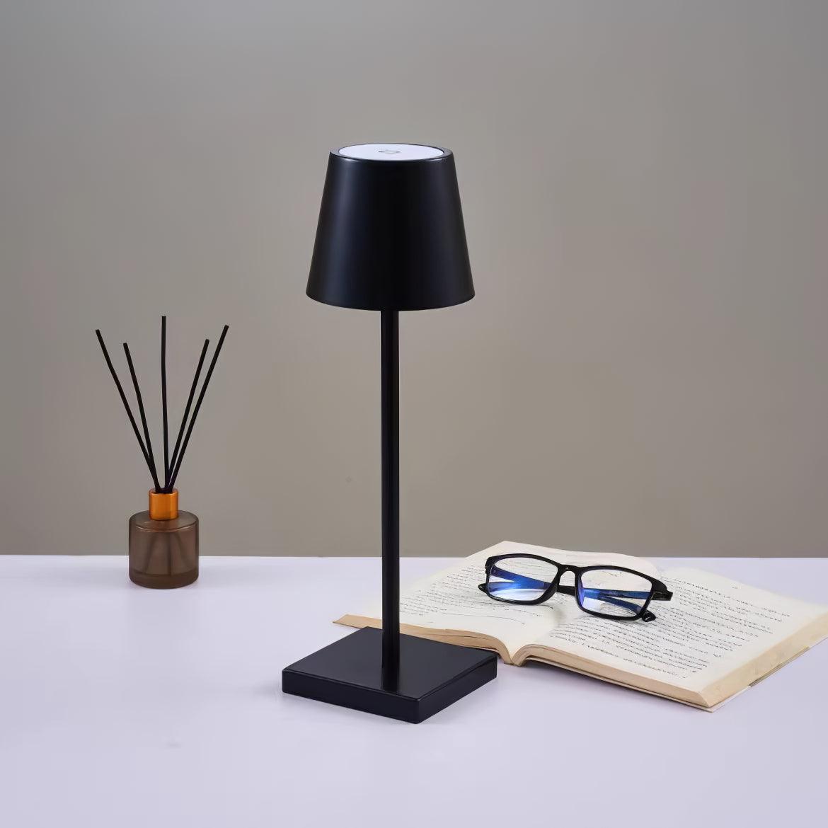 Viraorelia lámpara de mesa