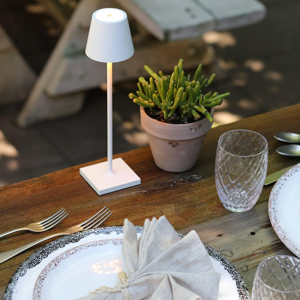 Viraorelia lámpara de mesa