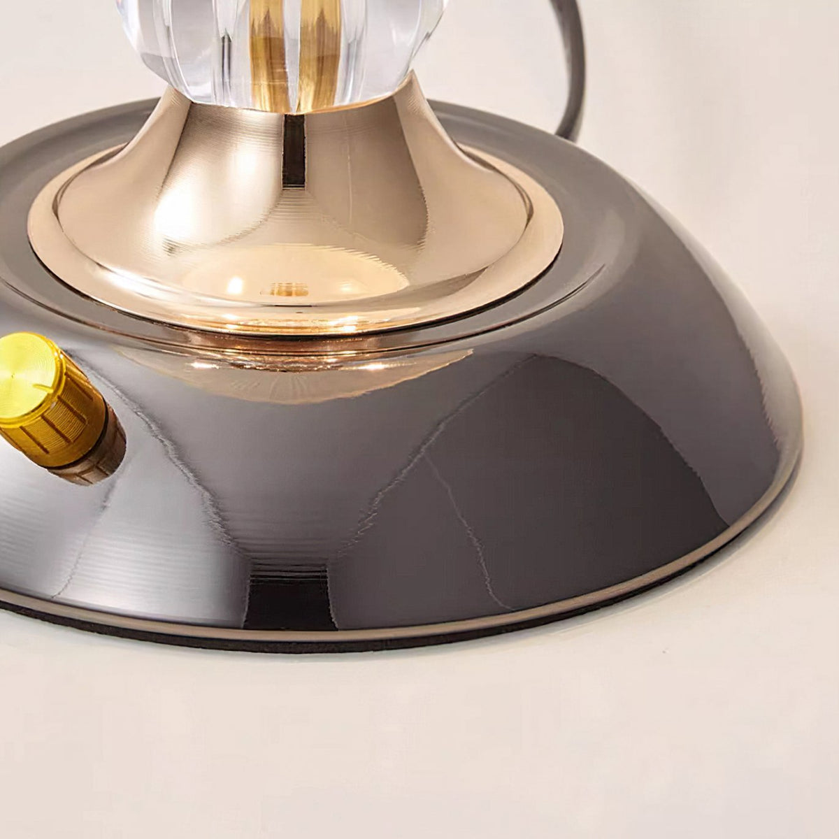 Belle lámpara de mesa cúpula de vidrio