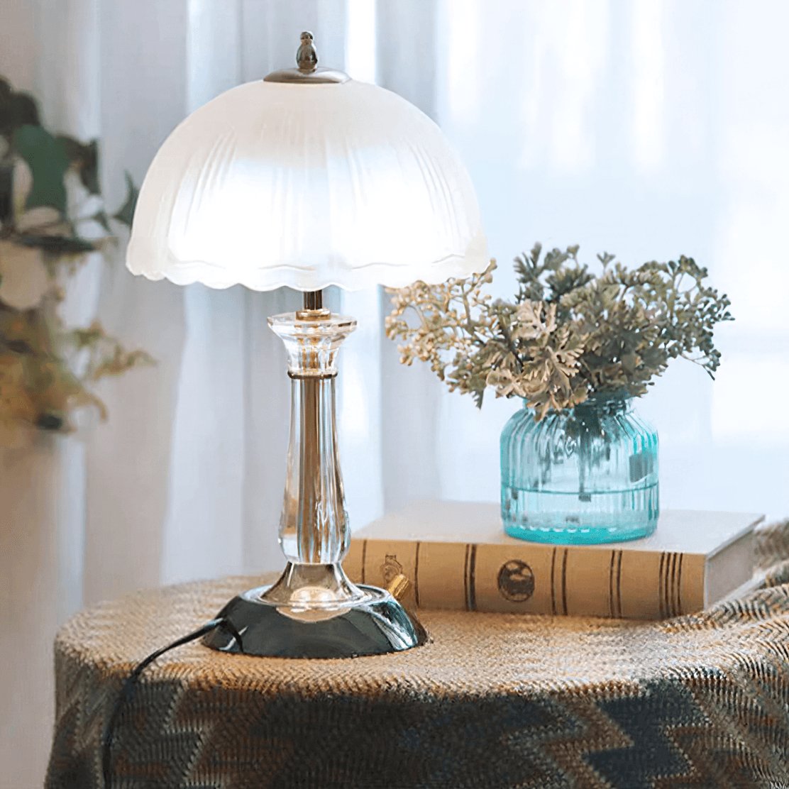 Belle lámpara de mesa cúpula de vidrio