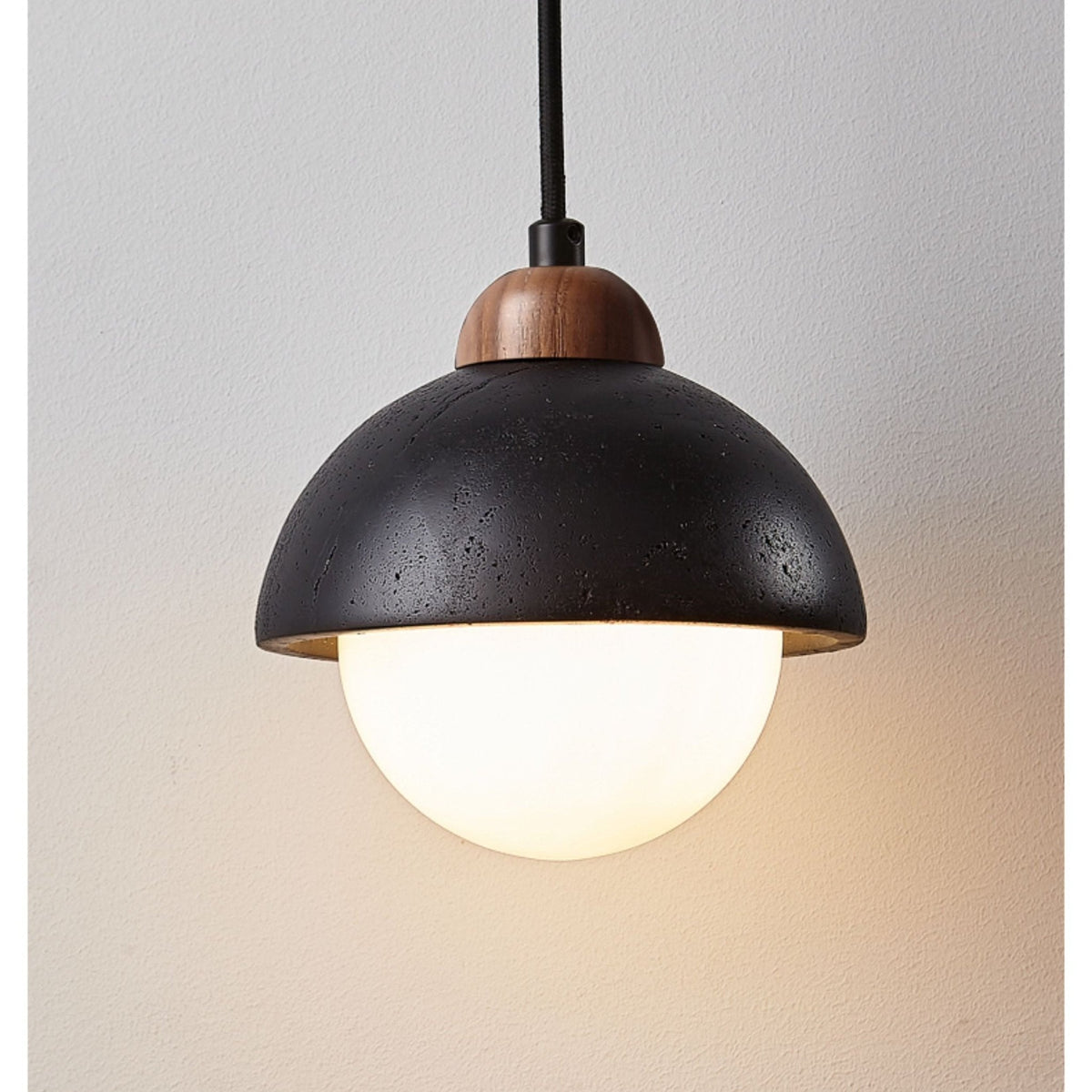 Tavoria lámpara colgante simple travertino negro