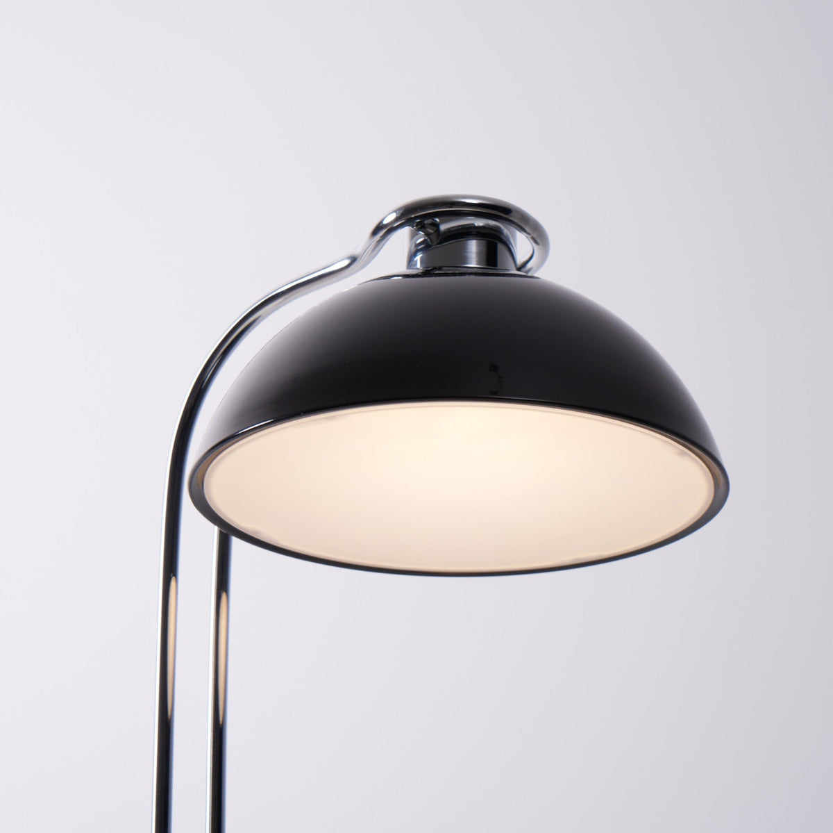 Lucanella lámpara de mesa contemporánea de acrílico