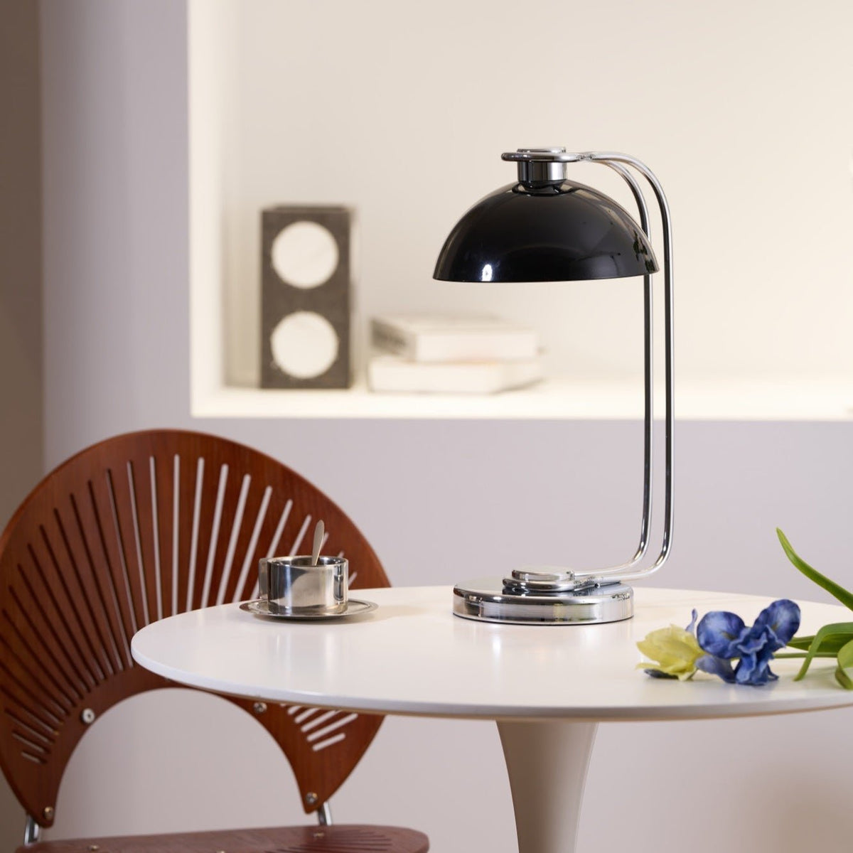 Lucanella lámpara de mesa contemporánea de acrílico