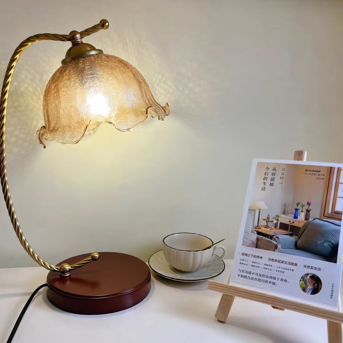 Kostor lámpara de mesa