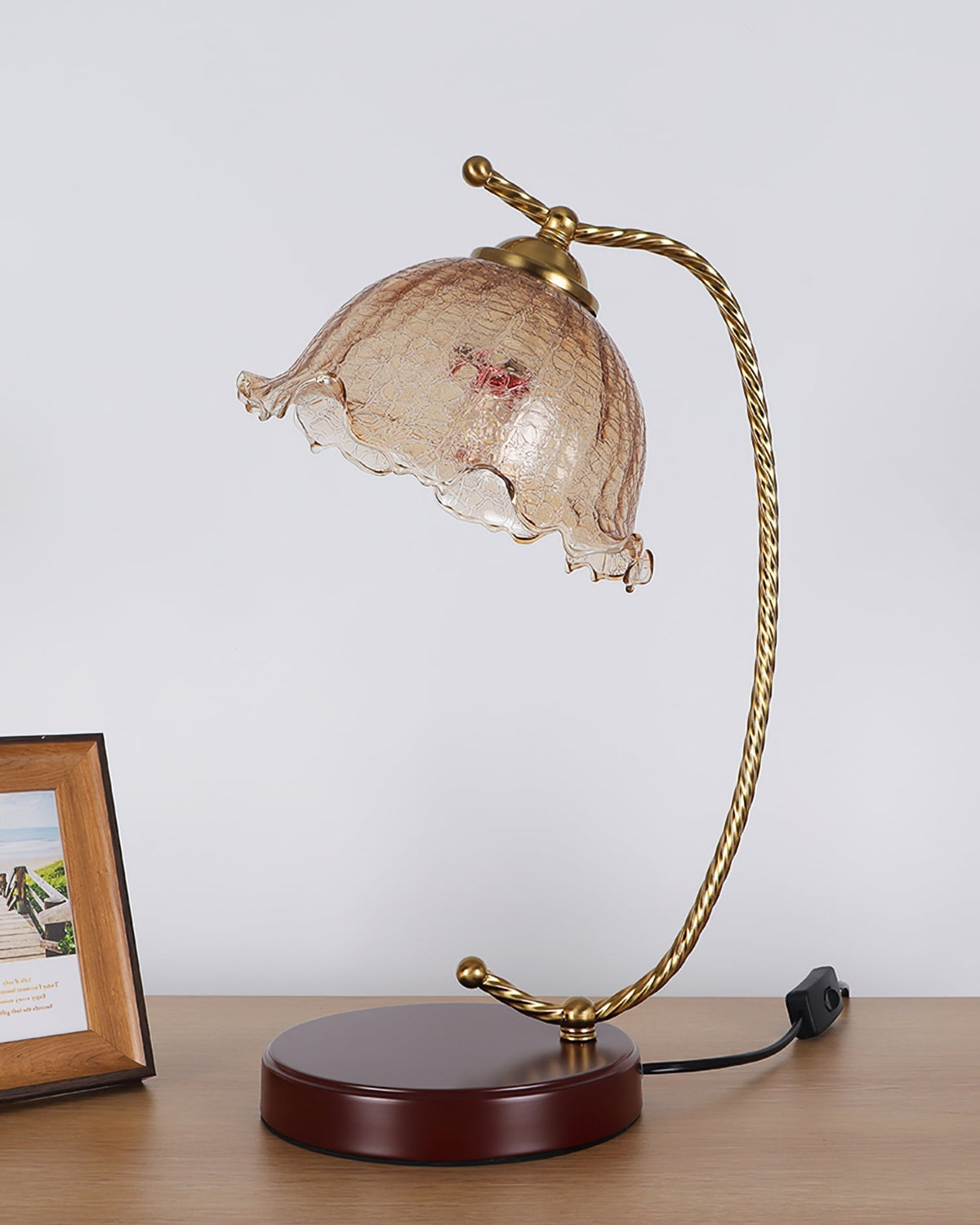 Kostor lámpara de mesa