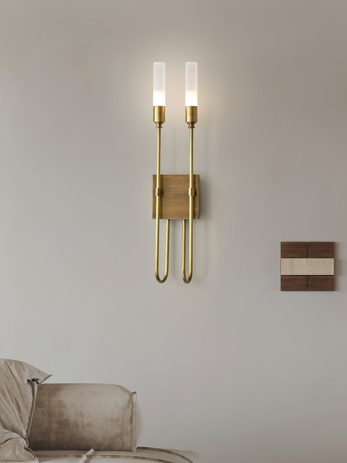 Yvori aplique de pared con doble varilla minimalista