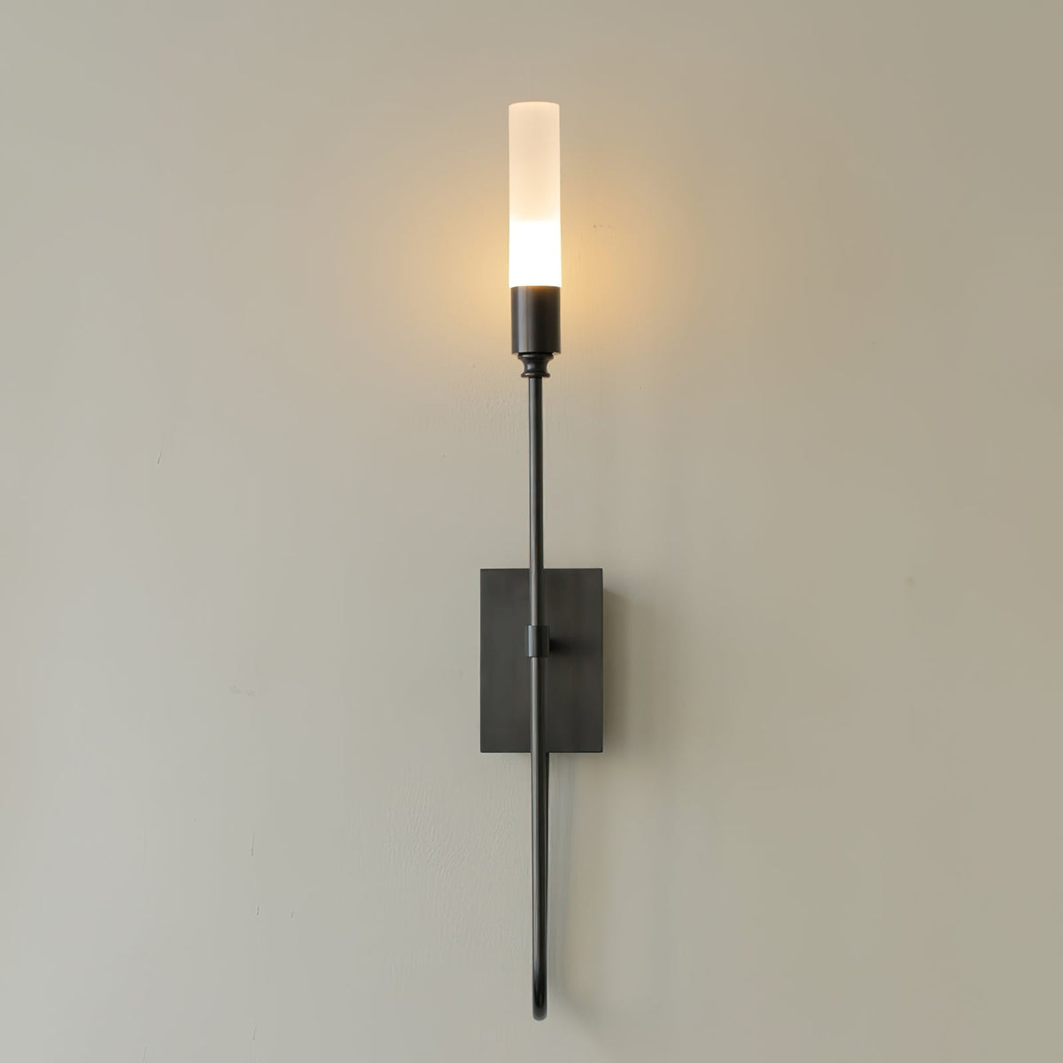 Yvori aplique de pared con doble varilla minimalista