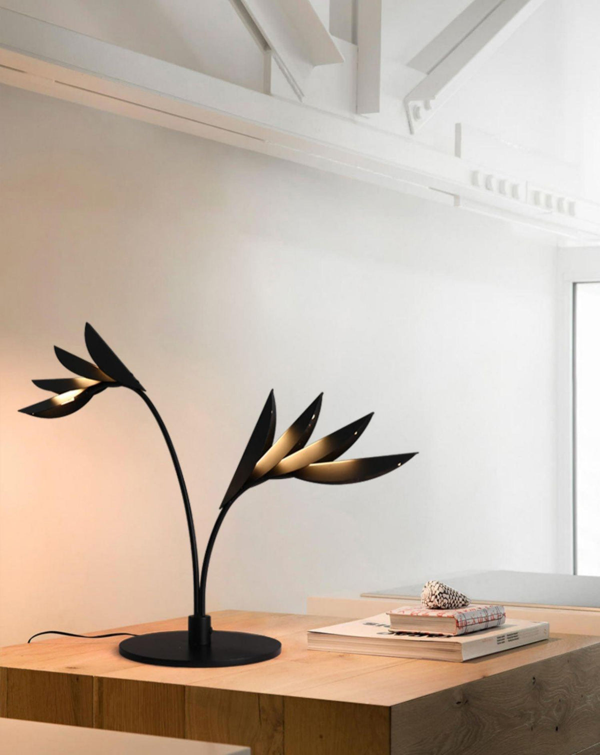 Palmara lámpara de mesa Art Deco