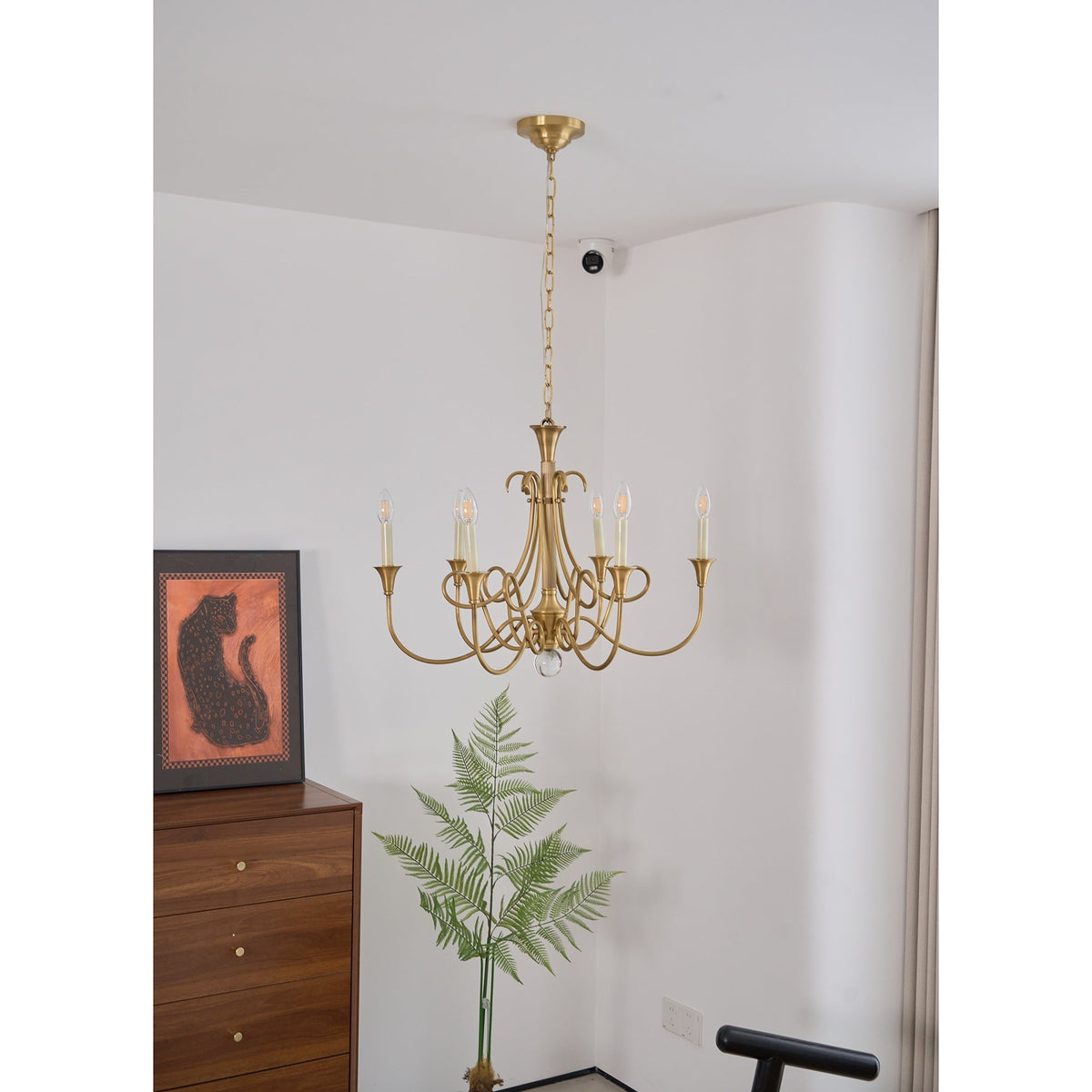 Efra lámpara de araña Double Twist latón Candelabra cristal
