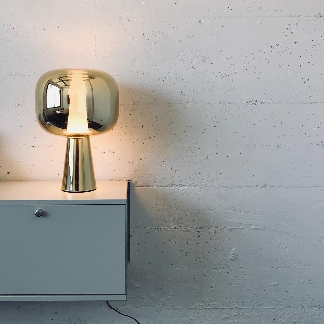Briq lámpara de mesa moderna