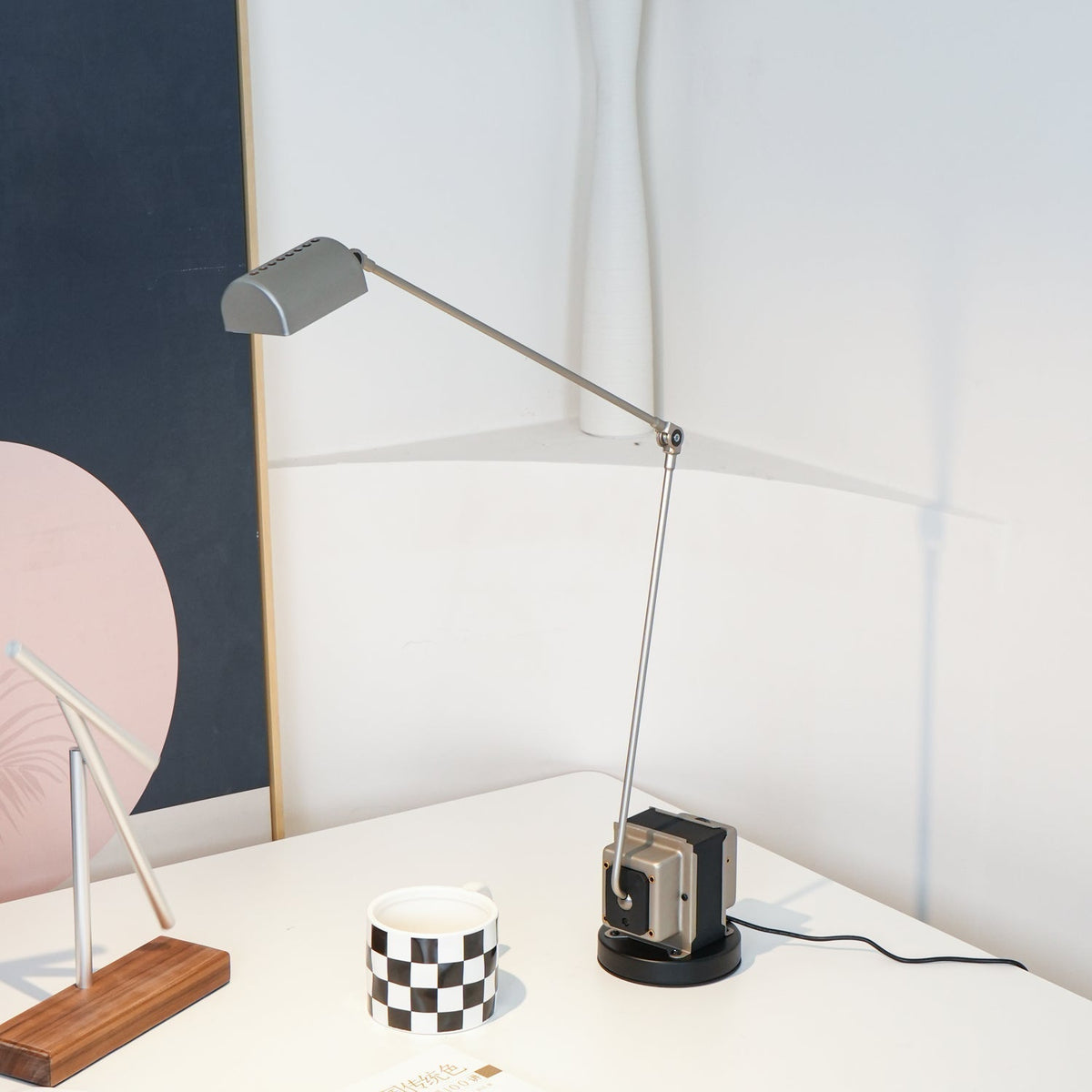 Orvyn lámpara de mesa minimalista