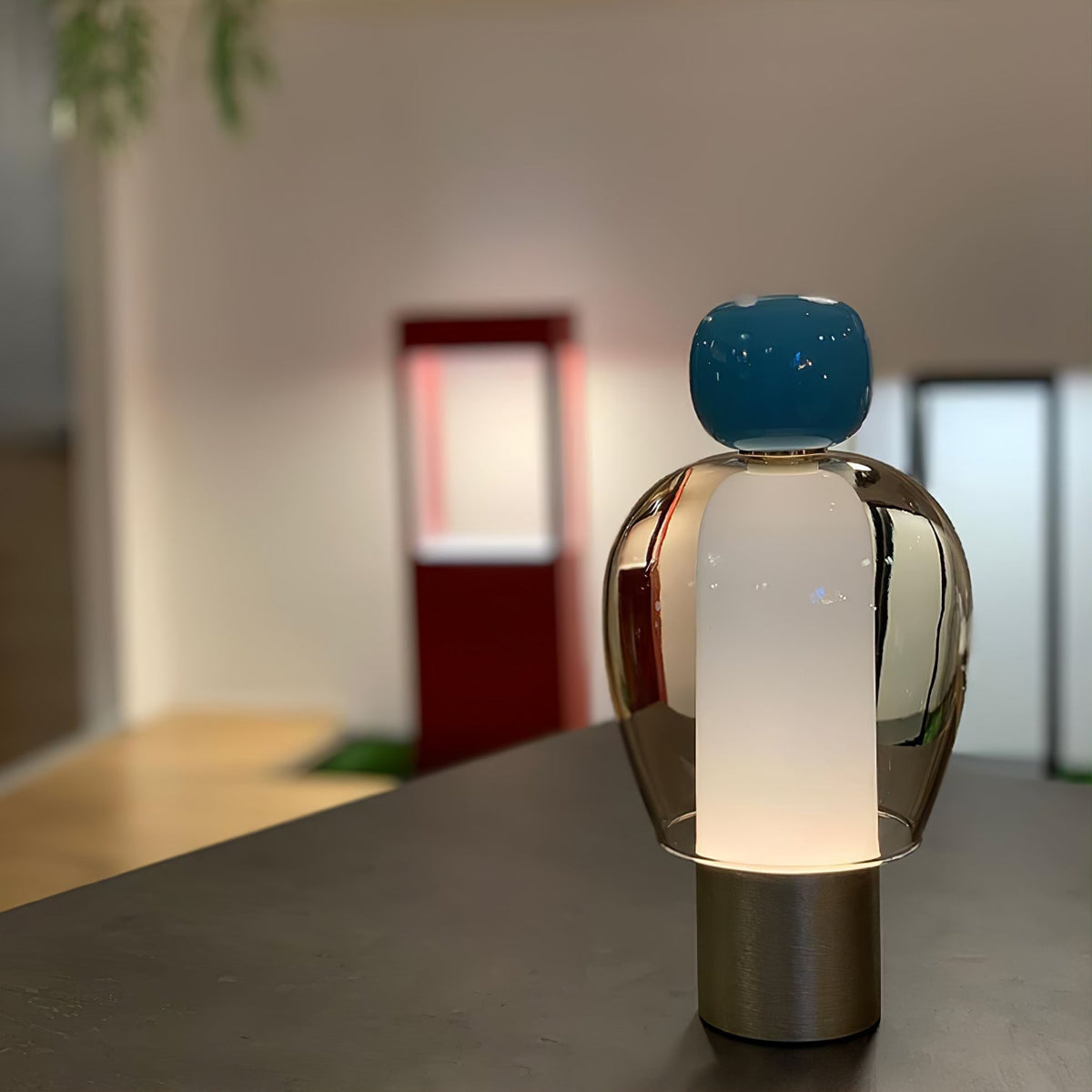 Nara lámpara de mesa artística de vidrio