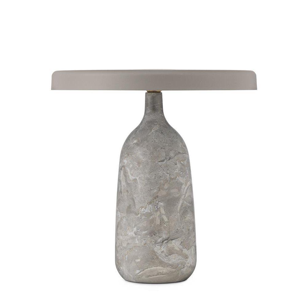Astrian lámpara de mesa minimalista en mármol