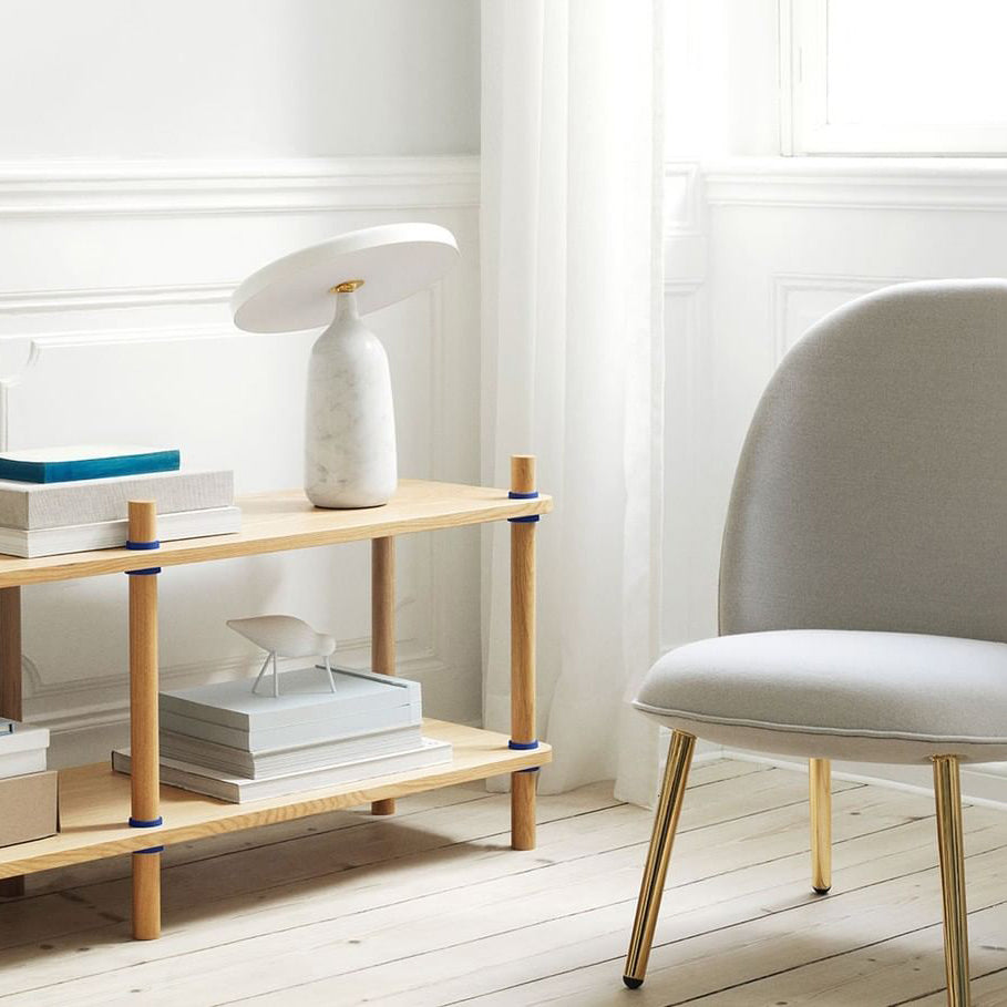Astrian lámpara de mesa minimalista en mármol