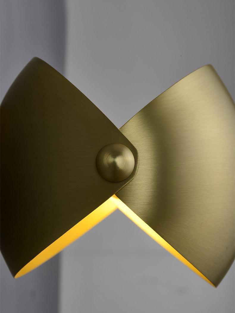 Casirette aplique de pared elegante en latón