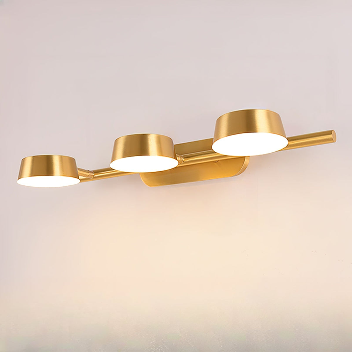 Xara aplique de pared Premium elegancia en latón para espejo