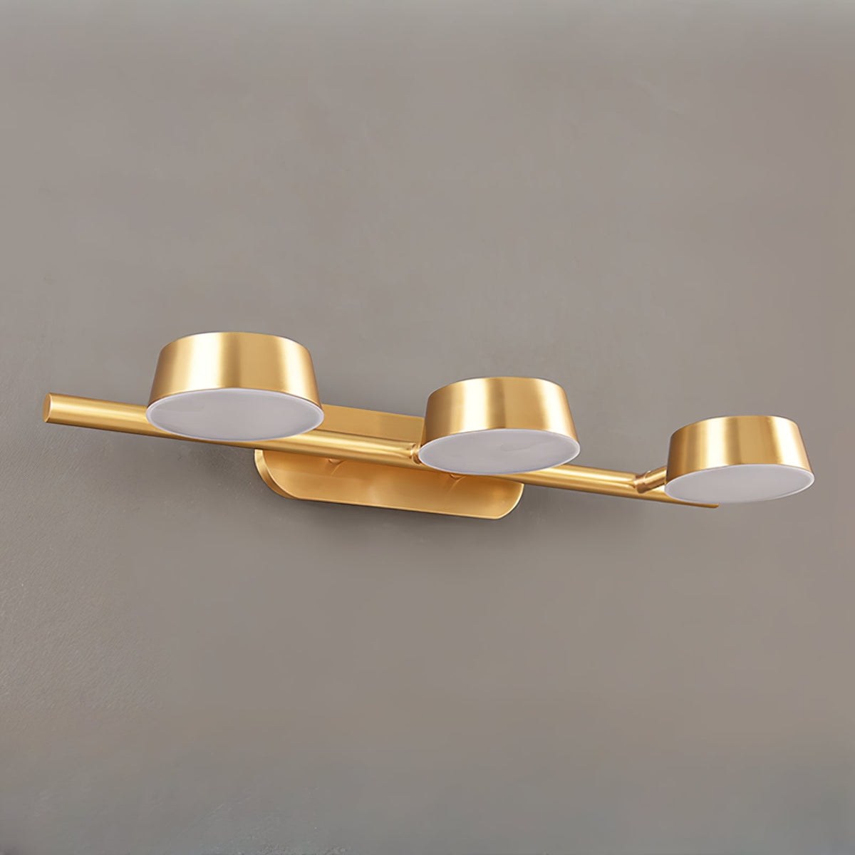 Xara aplique de pared Premium elegancia en latón para espejo