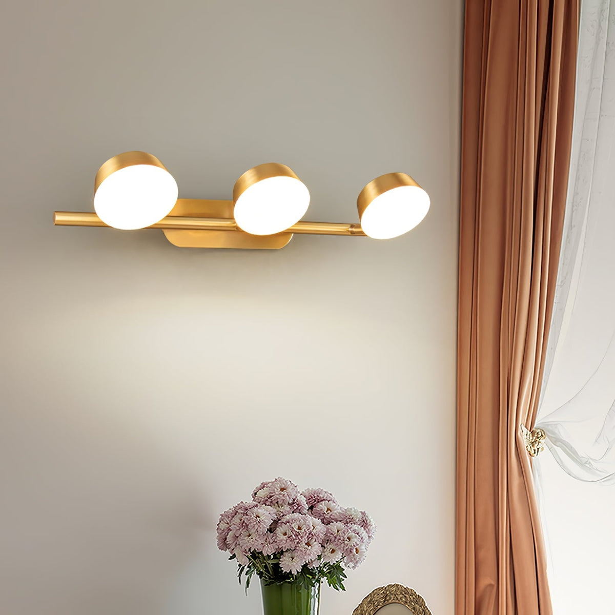 Xara aplique de pared Premium elegancia en latón para espejo