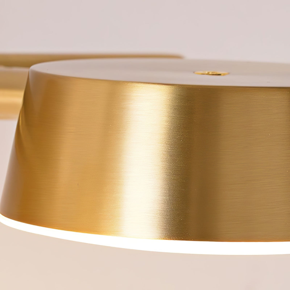 Xara aplique de pared Premium elegancia en latón para espejo