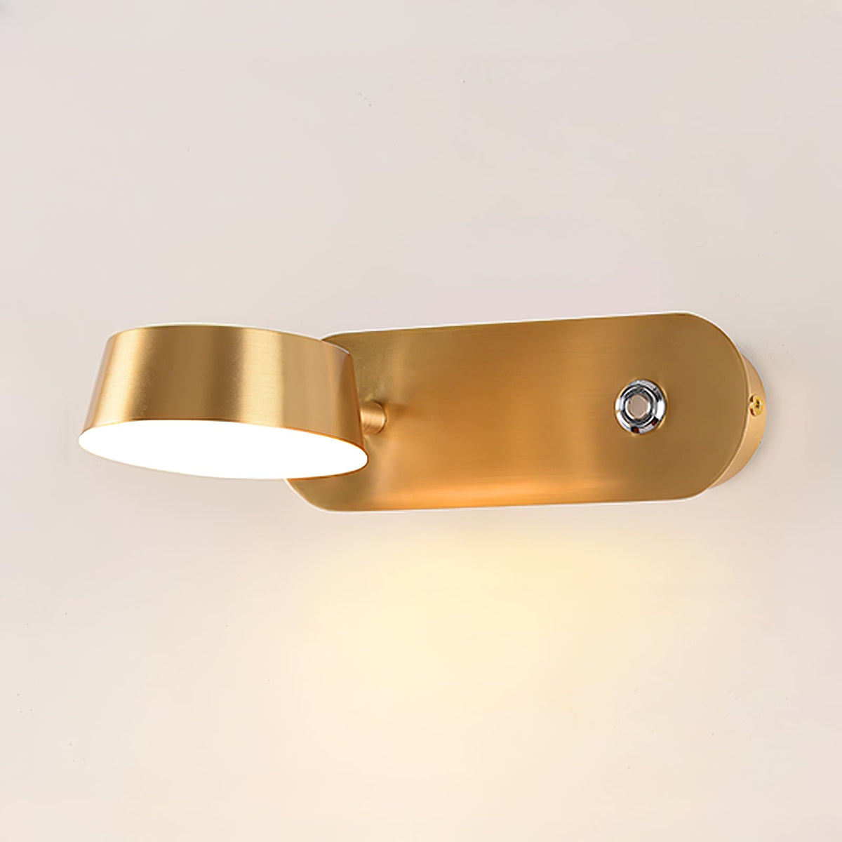 Xara aplique de pared Premium elegancia en latón para espejo
