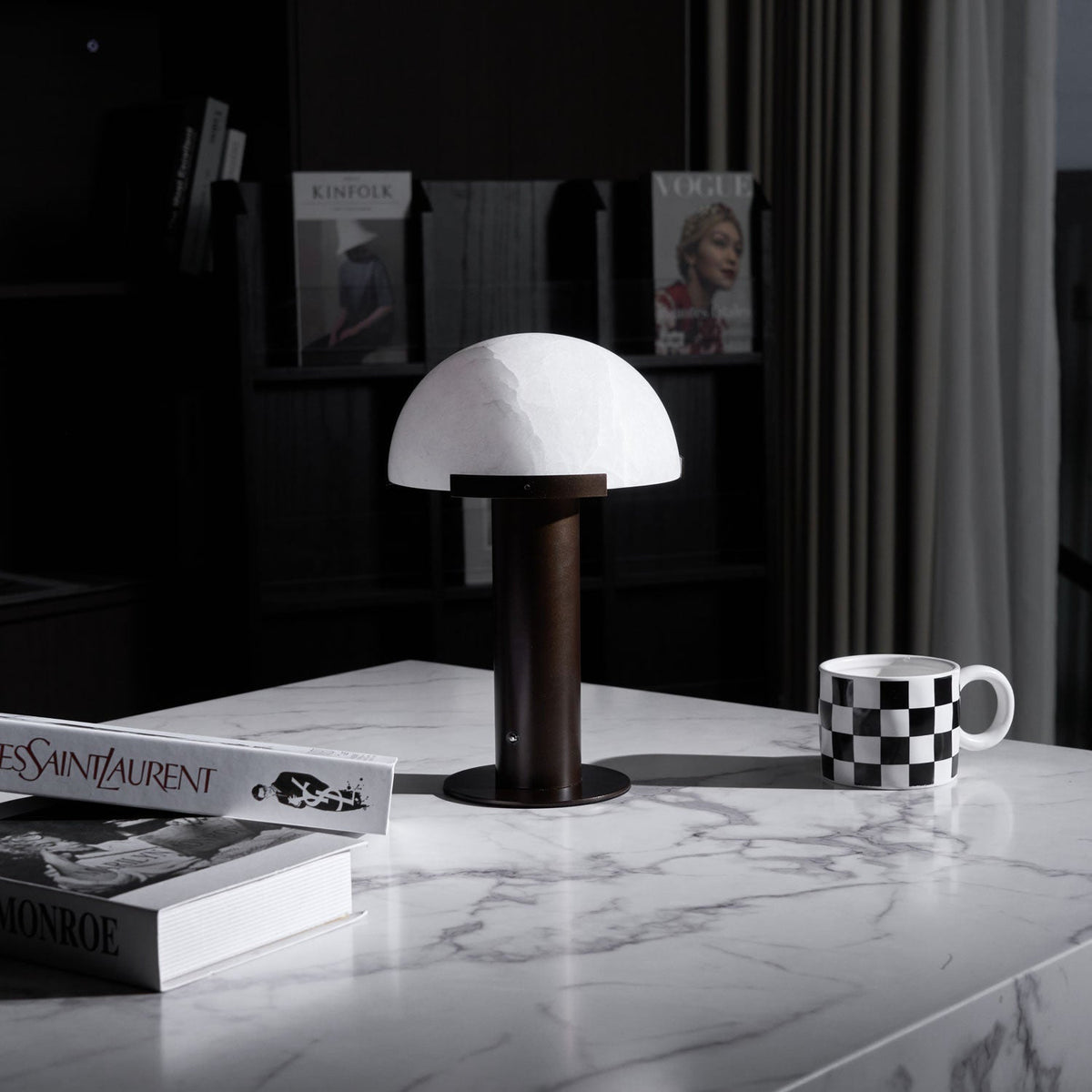 Keir lámpara de mesa de alabastro