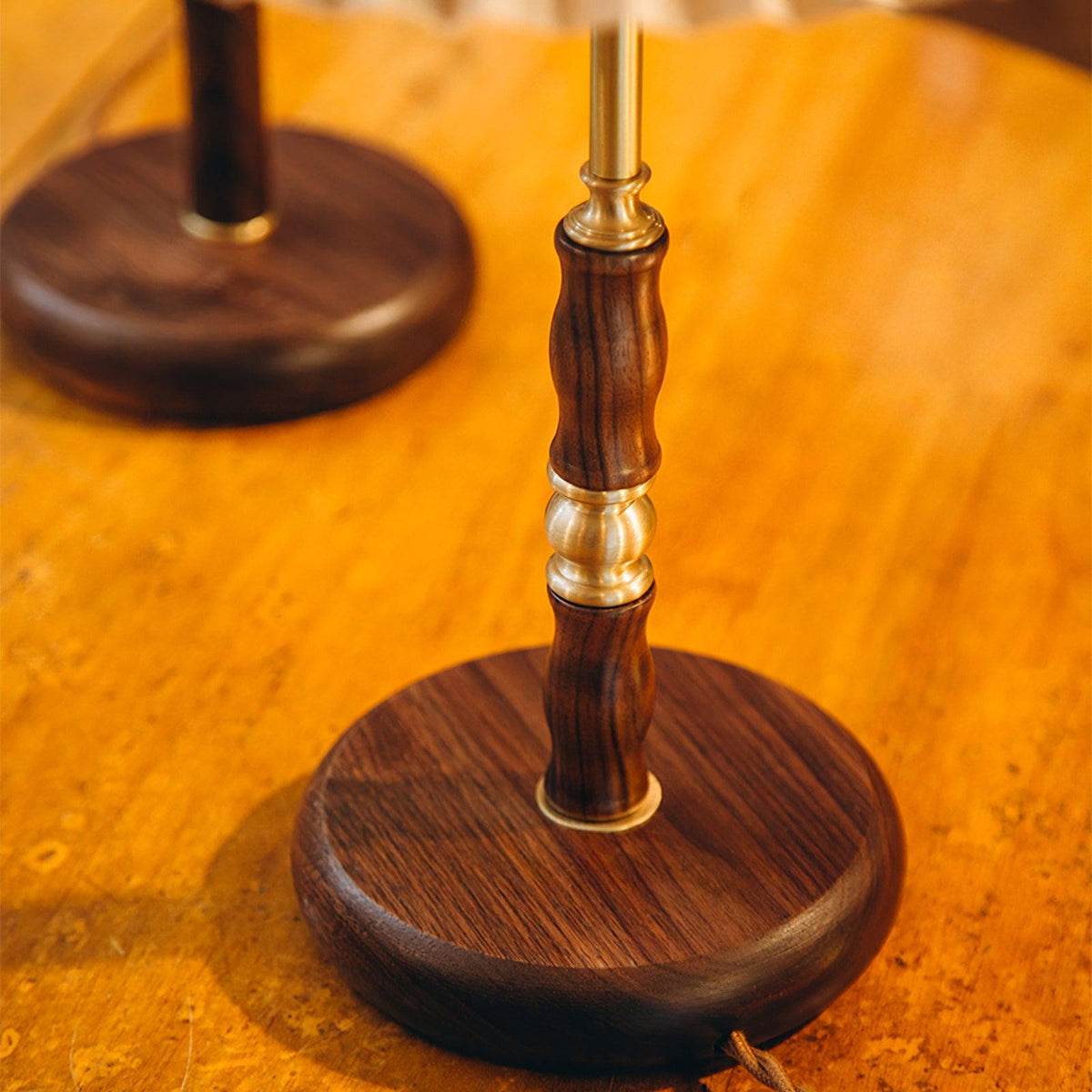 Mirelaya lámpara de mesa