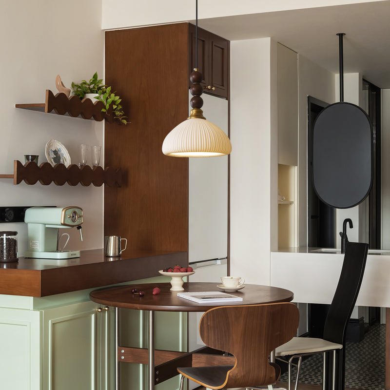 Avshaara lámpara colgante de elegancia tradicional y estilo vintage con pantalla de tejido y estructura de madera