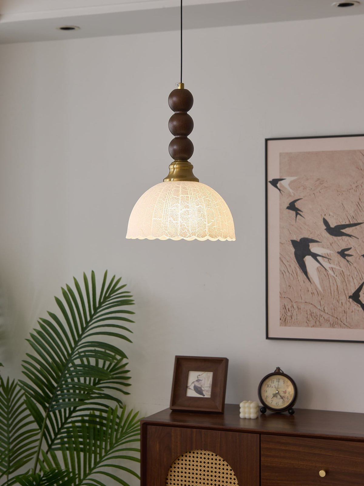 Avshaara lámpara colgante de elegancia tradicional y estilo vintage con pantalla de tejido y estructura de madera