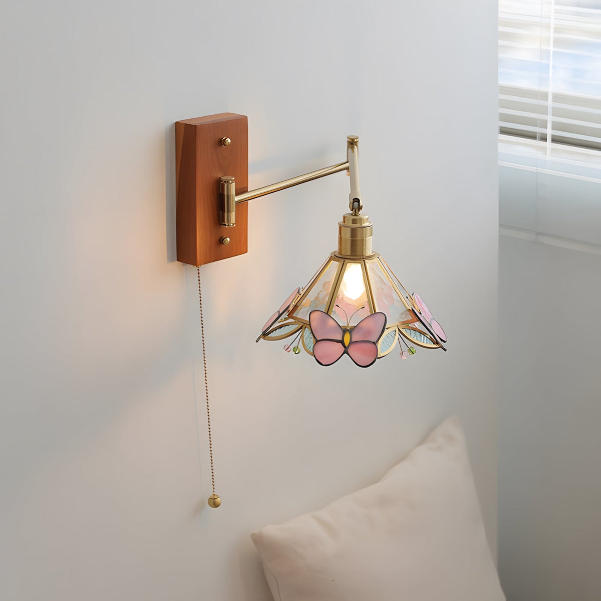 Oreliraine aplique de pared