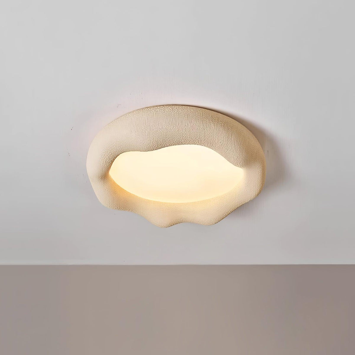 Lámpara de techo orgánica de resina y fibra en beige