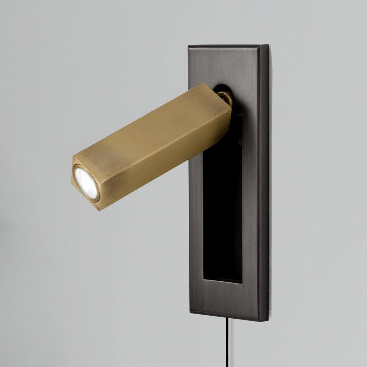 Velerelia aplique de pared enchufable para cama