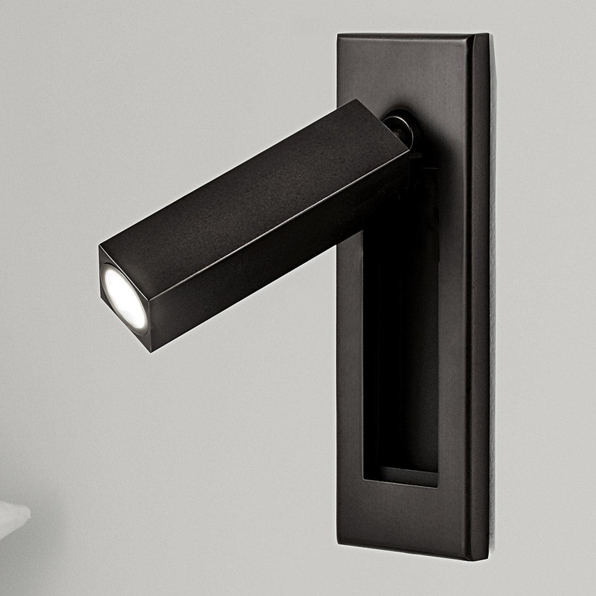 Velerelia aplique de pared enchufable para cama