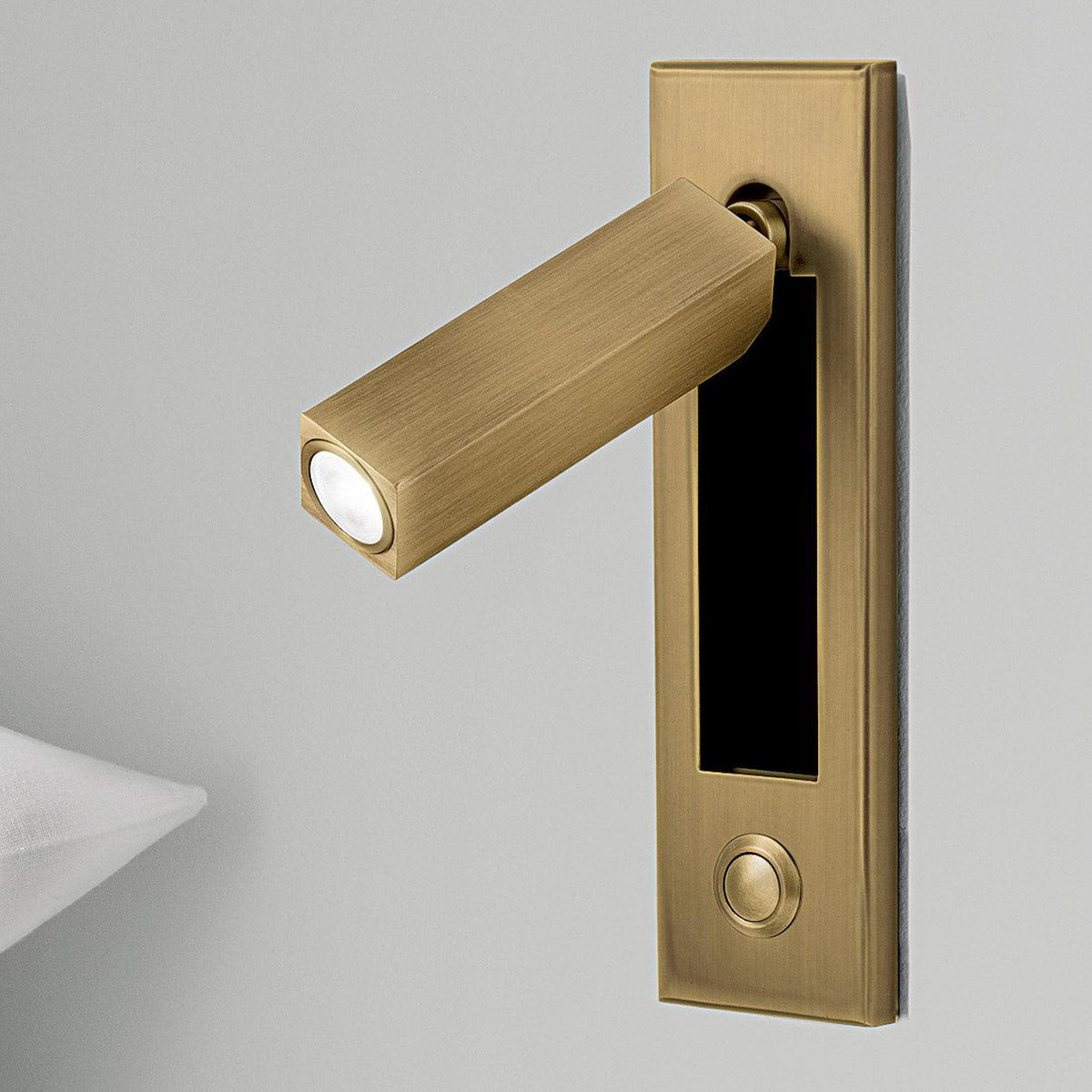 Velerelia aplique de pared enchufable para cama