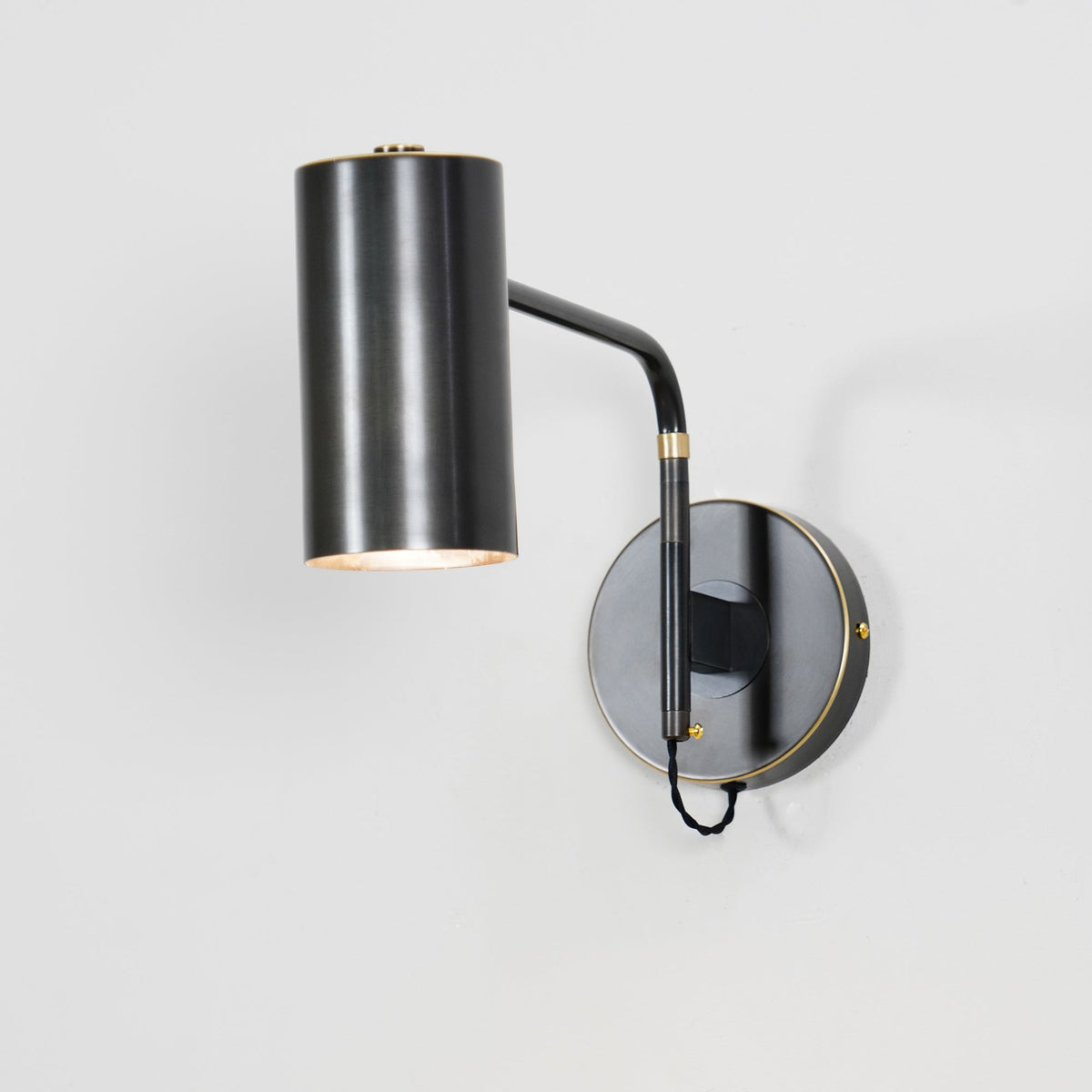 Merton aplique de pared de acero industrial