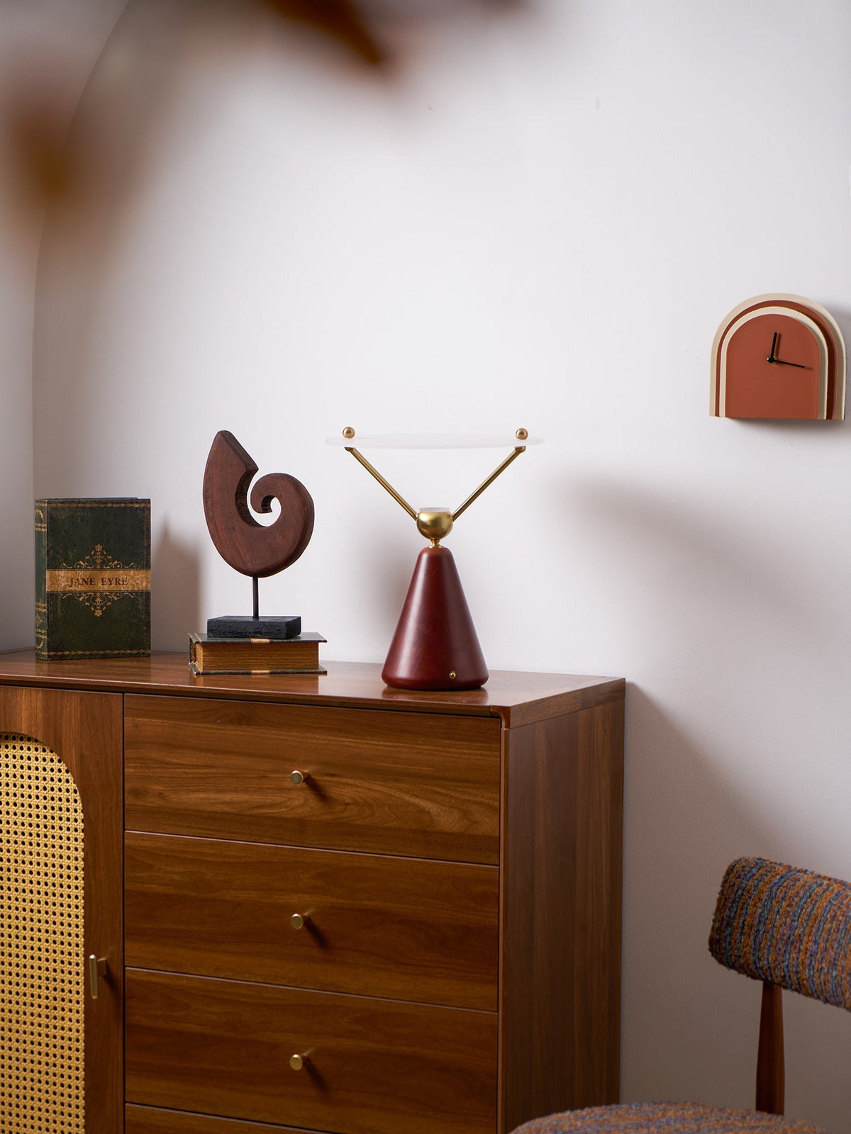 Balance lámpara de mesa moderna de madera