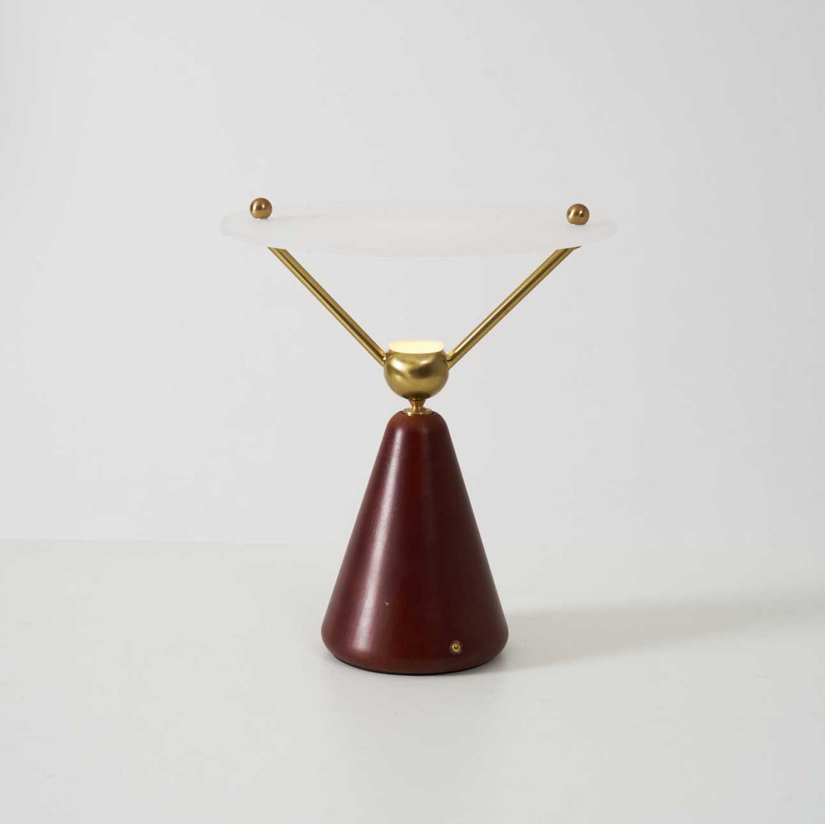Balance lámpara de mesa moderna de madera