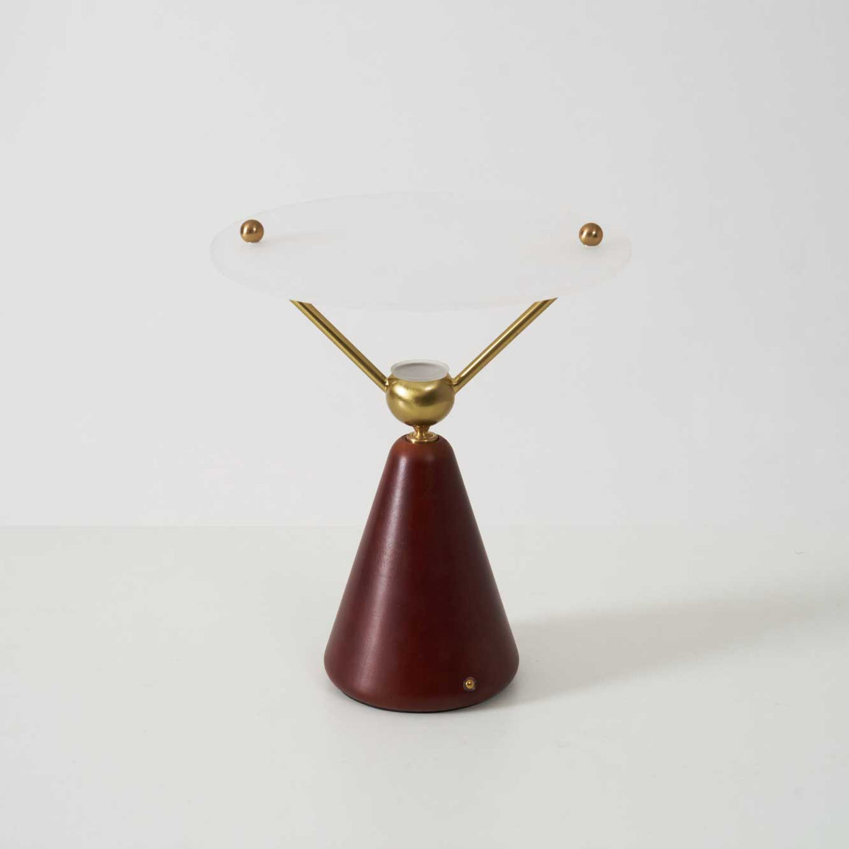 Balance lámpara de mesa moderna de madera