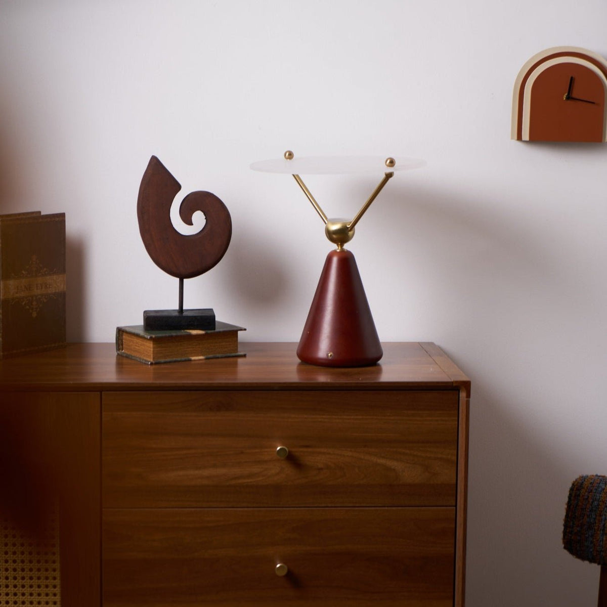 Balance lámpara de mesa moderna de madera