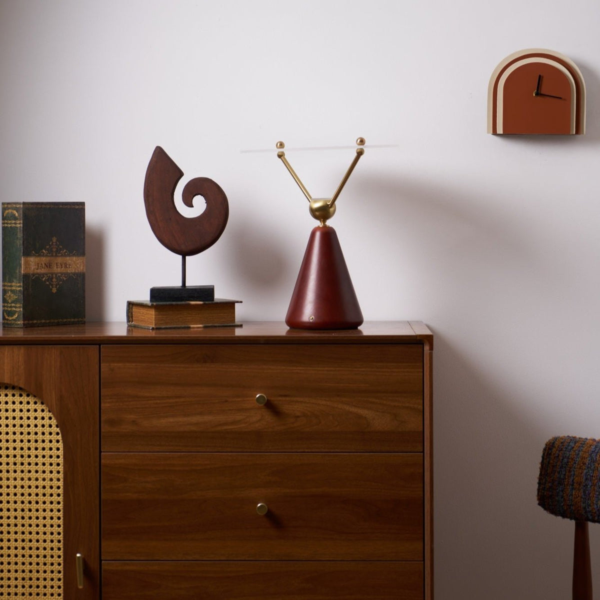Balance lámpara de mesa moderna de madera