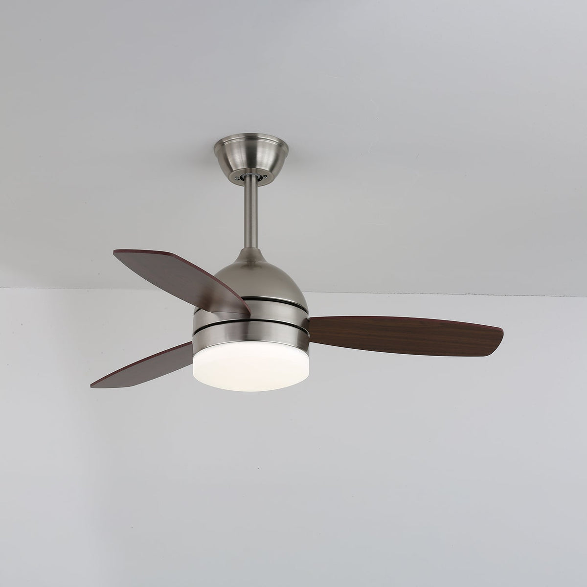 Caelan ventilador de techo con luz moderno