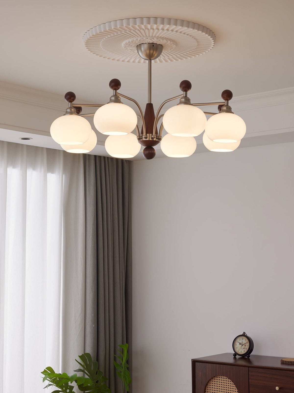 Ivloria lámpara de araña tradicional elegancia orbit madera vidrio