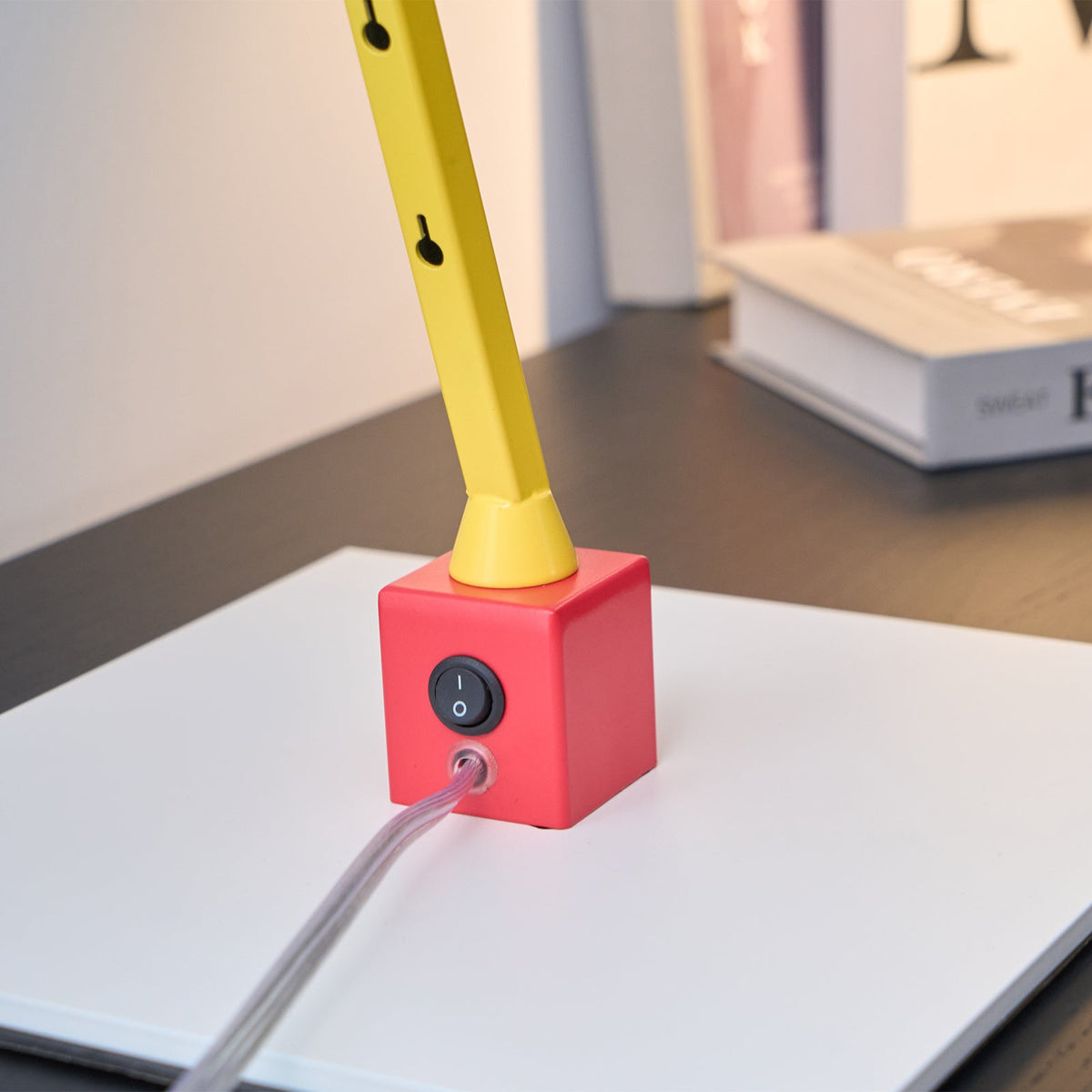 Ember lámpara de mesa moderna minimalista